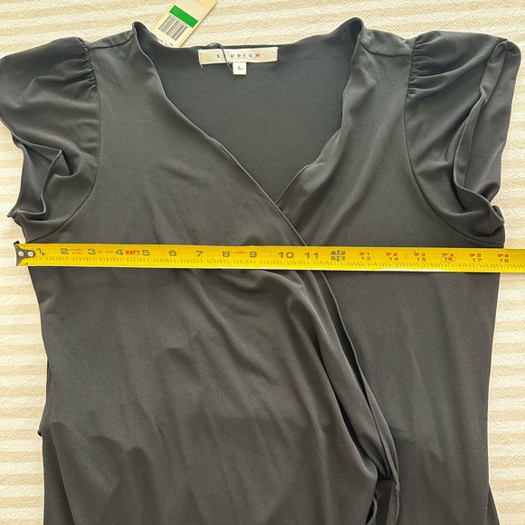 Studio M Wrap Dress Black - Picture 6 of 12